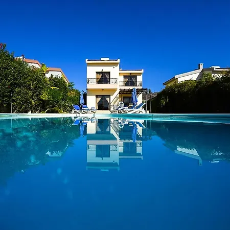 Holidays Villas * Pissouri