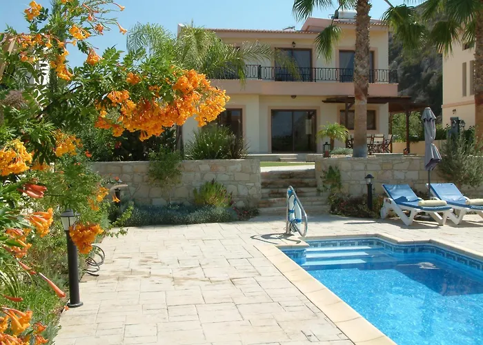 Holidays Villa *