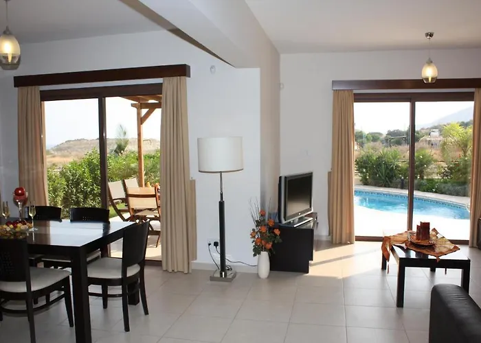 Vila Holidays Pissouri